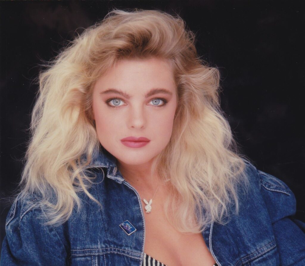 Was ist mit Erika Eleniak passiert? (Aktualisierung 2023) Erika Eleniak