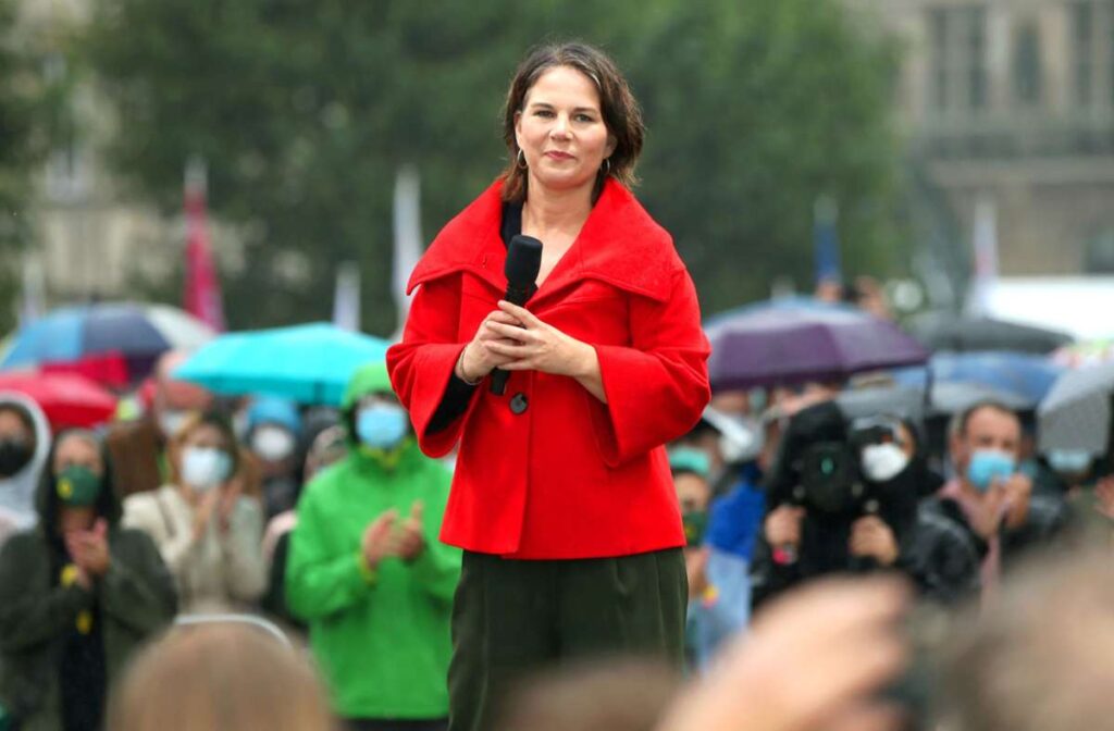 annalena baerbock abgenommen