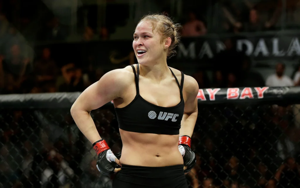 Vermögen von Ronda Rousey: Wie viel hat der WWE- und UFC-Star während ihrer Karriere verdient? Ronda Rousey