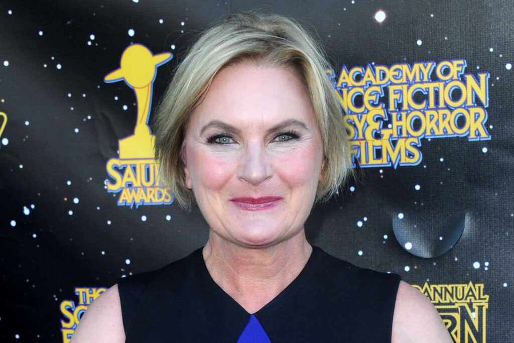 Denise Crosbys Vermögen: Ein Blick auf die Finanzen der Schauspielerin denise crosby