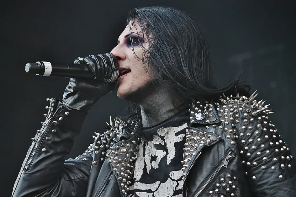 chris motionless