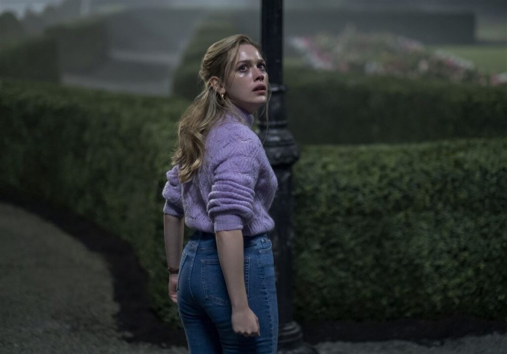 Wer ist Victoria Pedretti? Lernen Sie die Schauspielerin kennen, die Love Quinn in You spielt victoria pedretti