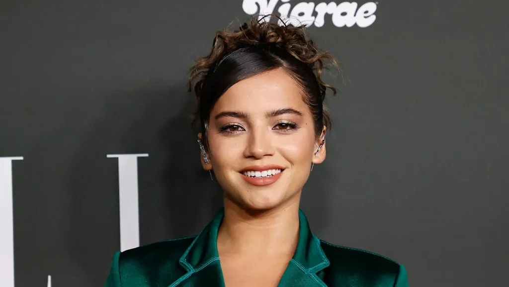 Isabela Merced scheint sich mehr auf ihre Karriere als auf ihr Liebesleben zu konzentrieren Isabela Merced