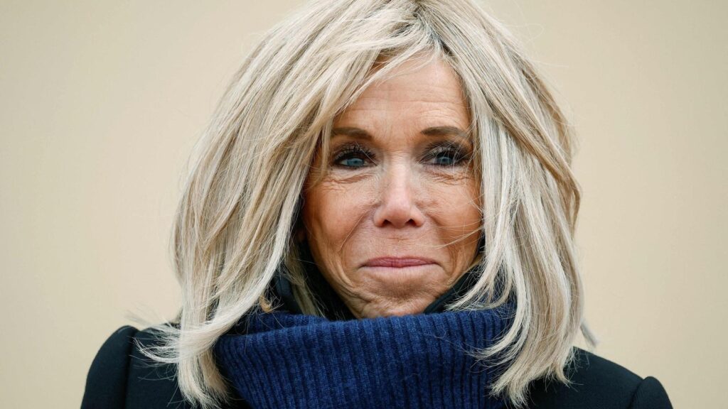 Brigitte macron ungeschminkt: Natürlicher Look, Fotos und echte Fakten brigitte macron ungeschminkt