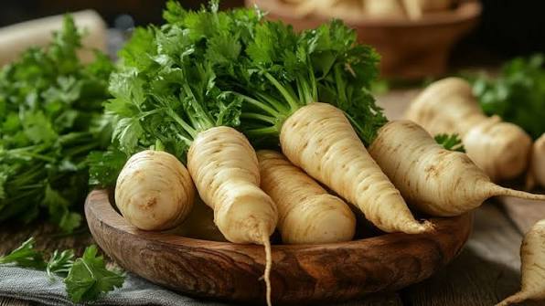 Pastinaken: Gesund, Zubereitung, Nährwerte & Rezepte 2026 pastinaken